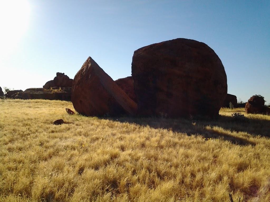 The Yunda "Bread" | Yunda, Outstation East, Murchison WA 6630, Australia | Phone: 0467 709 389