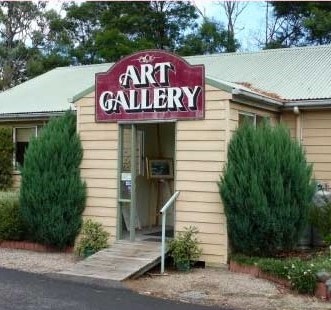 The Guild Art Gallery Inc | art gallery | rear of the Tyabb Packing House Centre, 14 Mornington-Tyabb Rd, Tyabb VIC 3913, Australia | 0359774399 OR +61 3 5977 4399