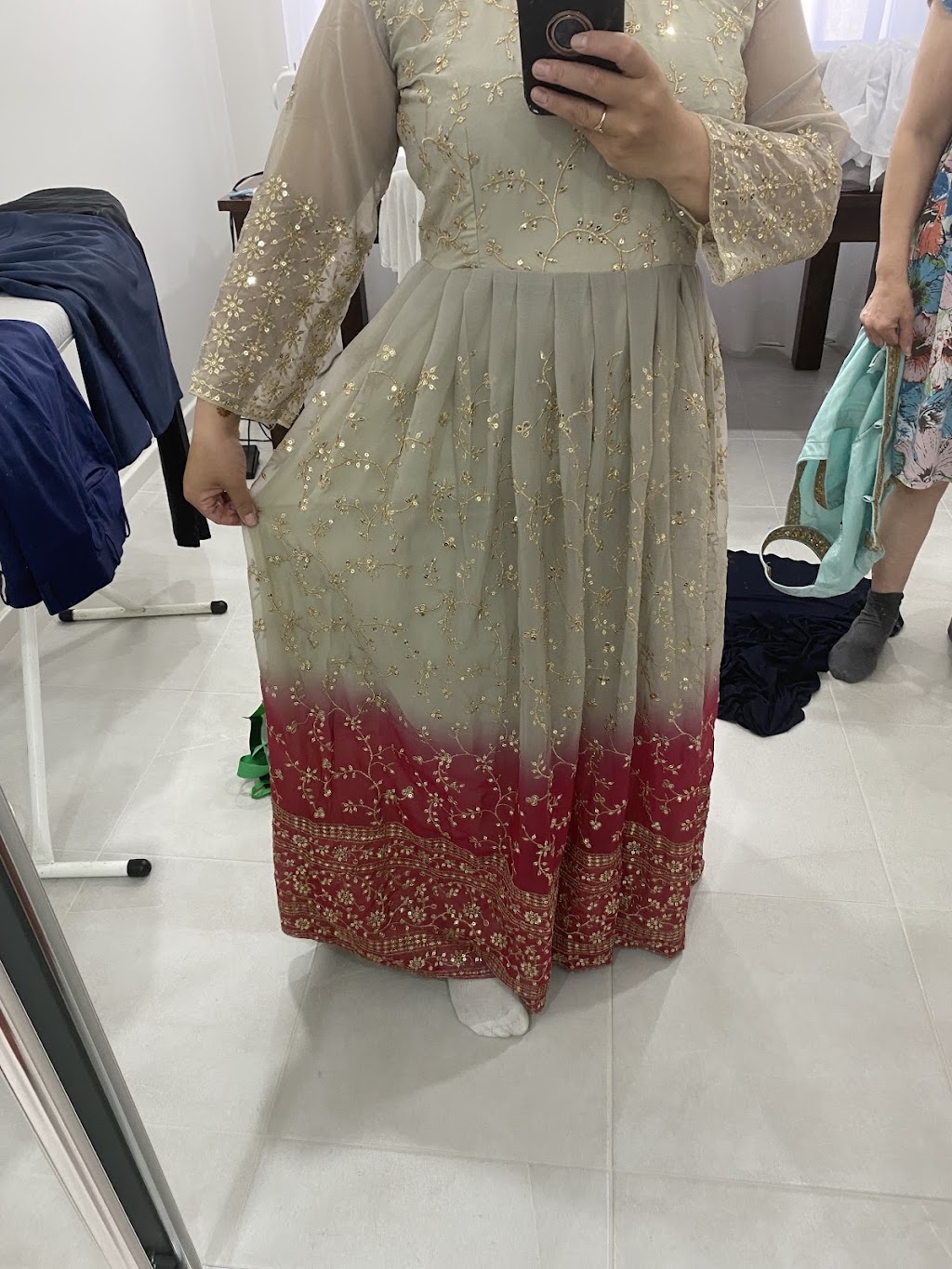 Vivian Alteration | 6 Bringolf St, Gledswood Hills NSW 2557, Australia | Phone: 0481 270 802