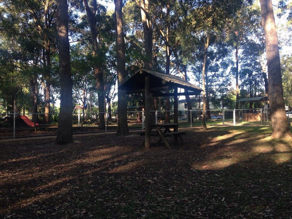 Lowanna Park | park | Chatswood NSW 2067, Australia | 0297771000 OR +61 2 9777 1000