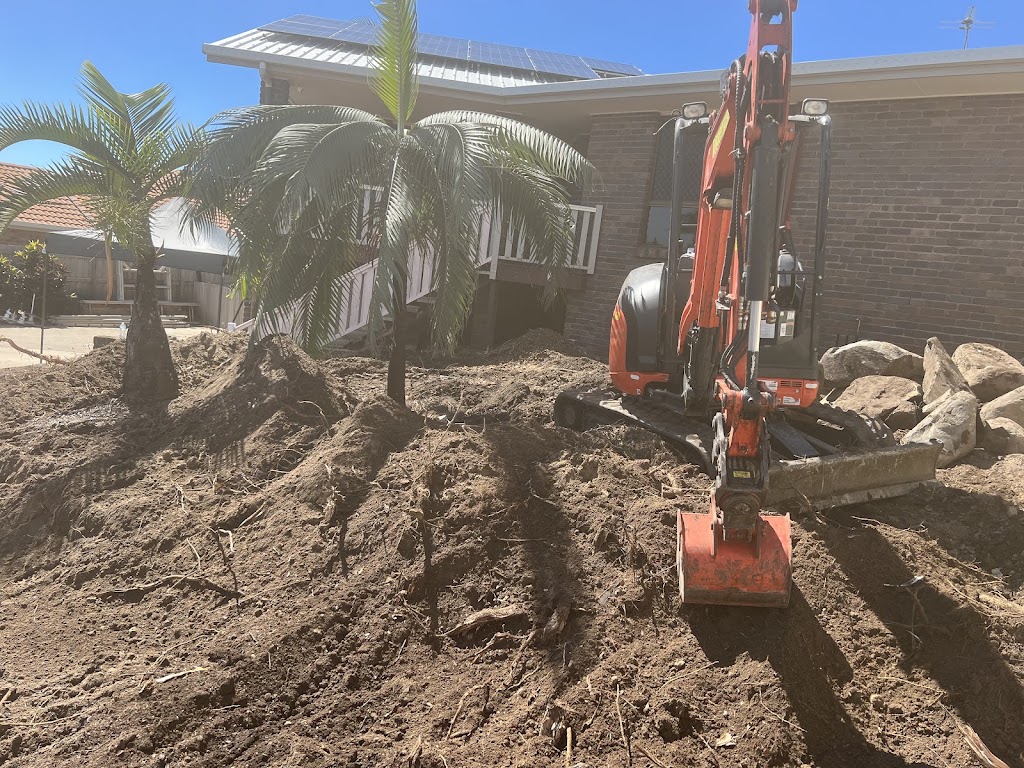 Diggermate Mini Excavator Hire Mackay | 123 Glenella Richmond Rd, Richmond QLD 4740, Australia | Phone: 0447 973 901