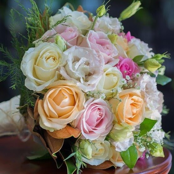 Maleny Florist | 1/74 Maple St, Maleny QLD 4552, Australia | Phone: (07) 5494 2683