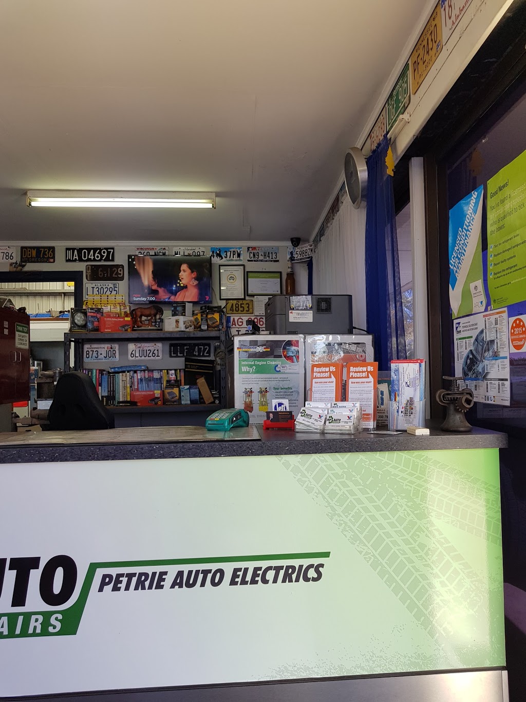 MP Auto Repair Centre | car repair | 1/22 Whites Rd, Petrie QLD 4502, Australia | 0732854666 OR +61 7 3285 4666