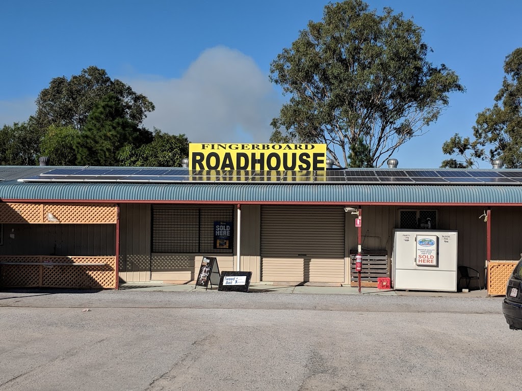 Fingerboard Roadhouse | gas station | 10 Round Hill Rd, Taunton QLD 4674, Australia | 0741569155 OR +61 7 4156 9155