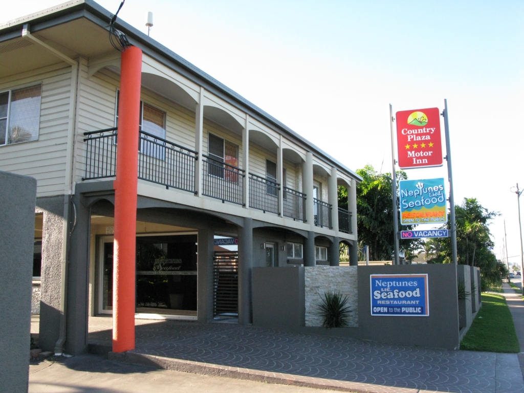 Country Plaza Motor Inn | lodging | 40 Nebo Rd, Mackay QLD 4740, Australia | 0749576526 OR +61 7 4957 6526