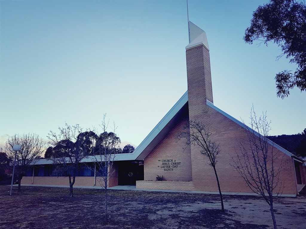 The Church of Jesus Christ of Latter Day Saints | church | west 2620, 1 Crest Park Parade, Queanbeyan West NSW 2620, Australia