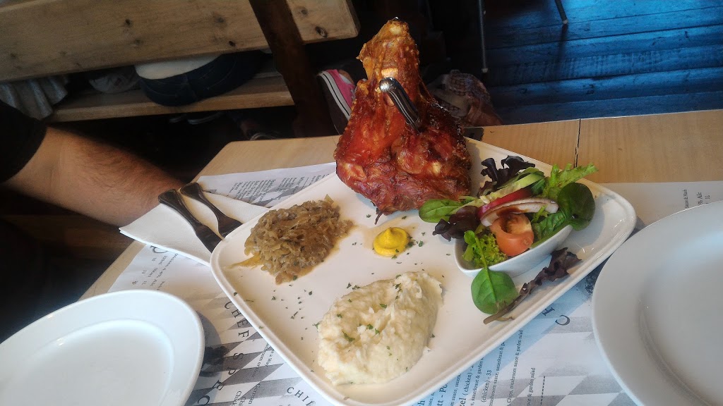 Bavarian Grill Haus 豬手 | 160 Main Western Rd, Tamborine Mountain QLD 4272, Australia | Phone: (07) 5545 0989