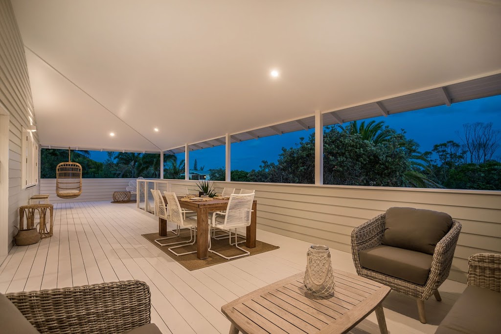 A PERFECT STAY Castaway on Tallows | 15 Beachcomber Dr, Byron Bay NSW 2481, Australia | Phone: 1300 588 277