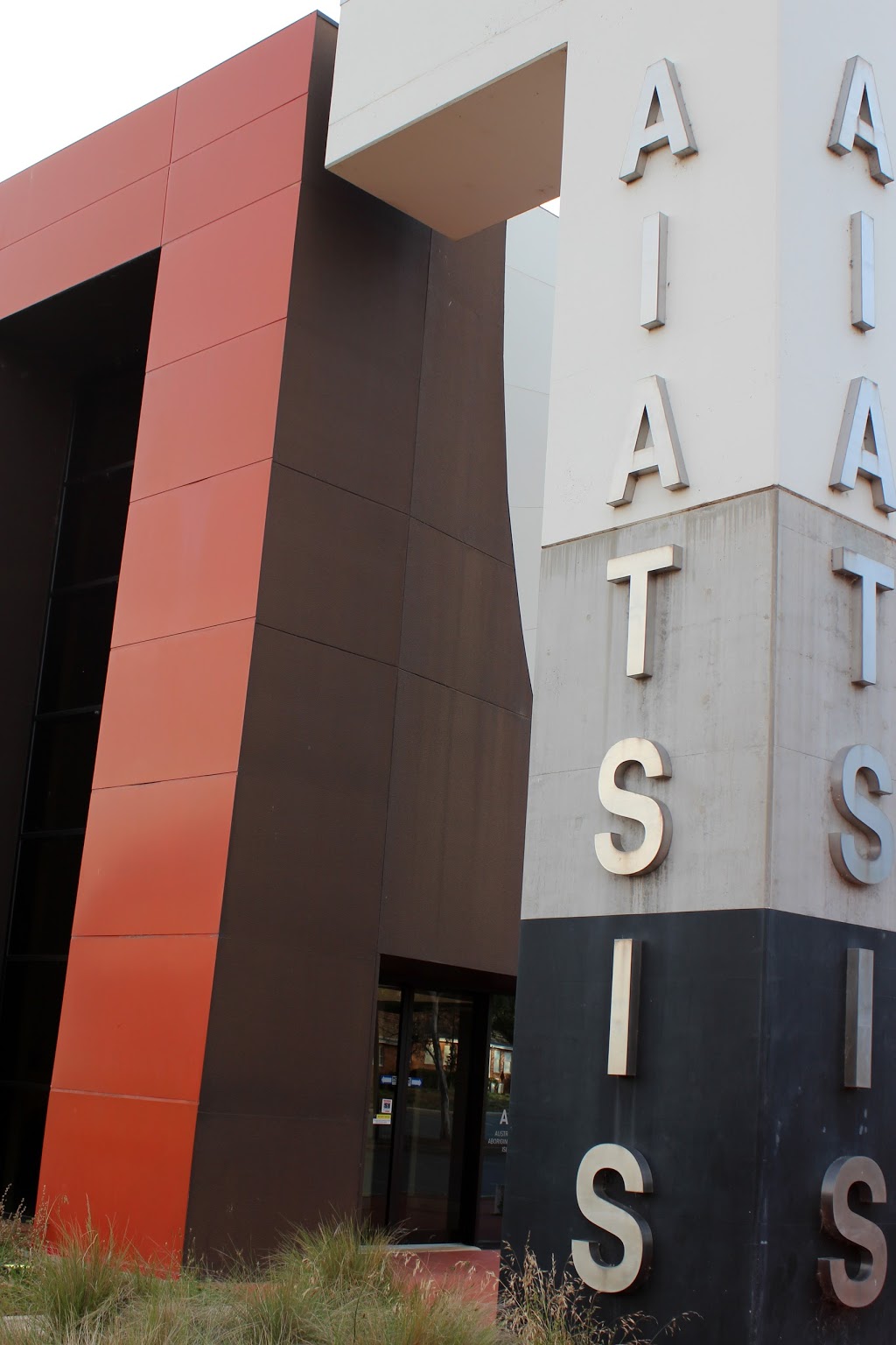 Australian Institute of Aboriginal and Torres Strait Islander St | library | 51 Lawson Cres, Acton ACT 2601, Australia | 0262461111 OR +61 2 6246 1111