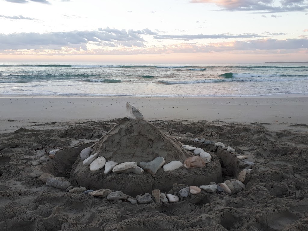 Beach Carpark | parking | Bayview Rd, Vivonne Bay SA 5223, Australia