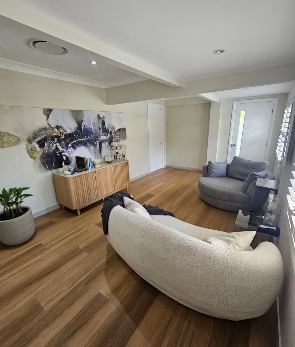 Mindful Moments Therapy | 10 Bonnie Field Cl, Catherine Field NSW 2557, Australia | Phone: 0415 938 833