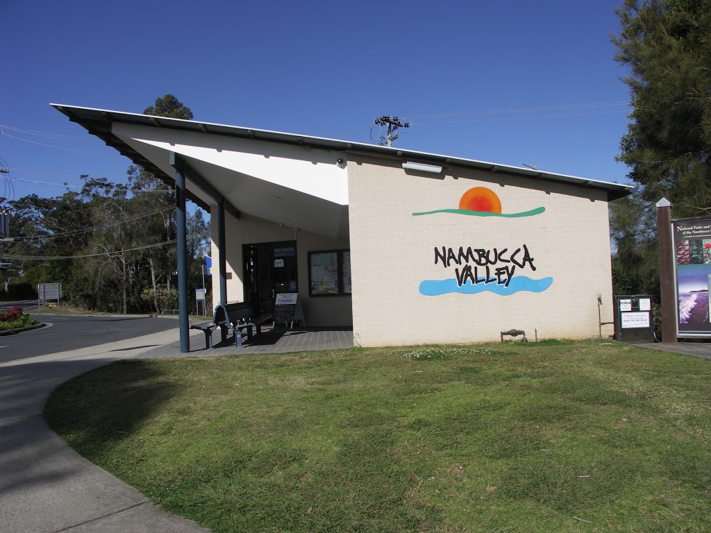Nambucca Valley Visitor Information Centre | travel agency | Pacific Hwy & Riverside Dr, Nambucca Heads NSW 2448, Australia | 0265686954 OR +61 2 6568 6954
