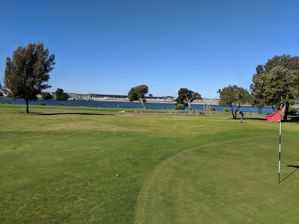 Kogarah Golf Club |  | 19 Marsh St, Arncliffe NSW 2205, Australia | 0295670334 OR +61 2 9567 0334