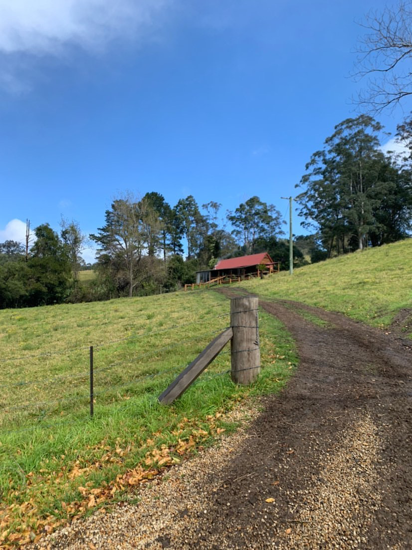 FrancLee Upper Allyn - The Dairy Cabin | lodging | 3545 Allyn River Rd, Upper Allyn NSW 2311, Australia | 0425327925 OR +61 425 327 925