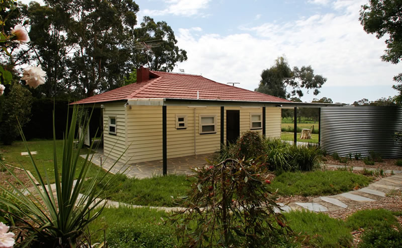 Sallys Cottage Rural Escape | 81 Phillips Rd, Hope Forest SA 5172, Australia | Phone: 0407 735 022