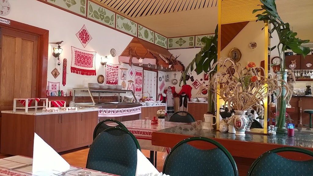 Hungarian Social Club | 760 Boronia Rd, Wantirna VIC 3152, Australia | Phone: (03) 9801 6408