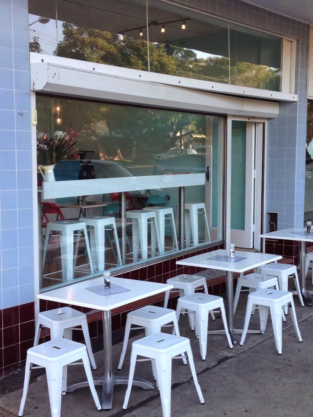 Penny Lane Café | cafe | 1/31 Brighton St, Curl Curl NSW 2096, Australia | 0299050022 OR +61 2 9905 0022