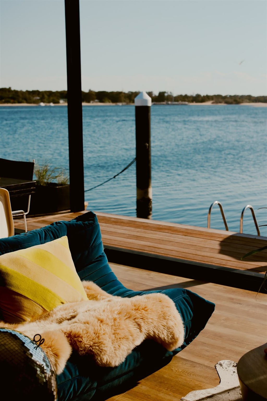 Idle Lake House | Western Boat Harbour, 160 Esplanade, Lakes Entrance VIC 3909, Australia | Phone: 0448 669 063