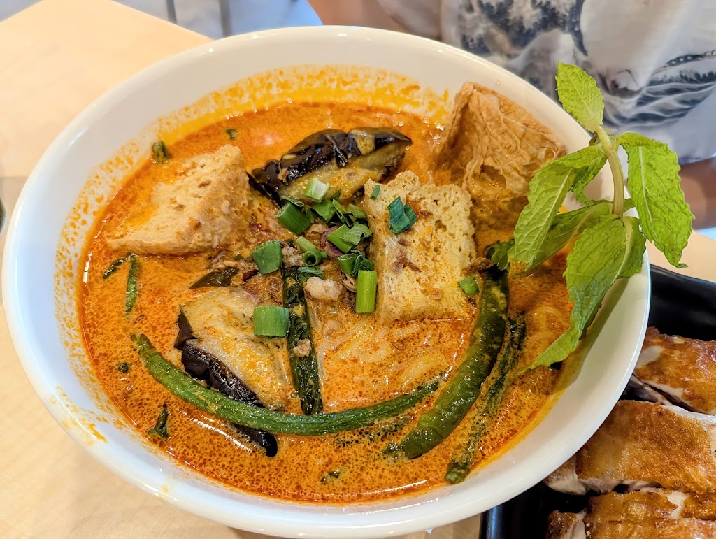 Mee & More Malaysian Restaurant | 96 Doveton Ave, Eumemmerring VIC 3177, Australia | Phone: (03) 9702 0712