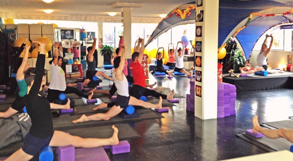 Yogareal Yoga Studio - Albert Park | gym | 45 Victoria Ave, Albert Park VIC 3206, Australia | 0419504831 OR +61 419 504 831