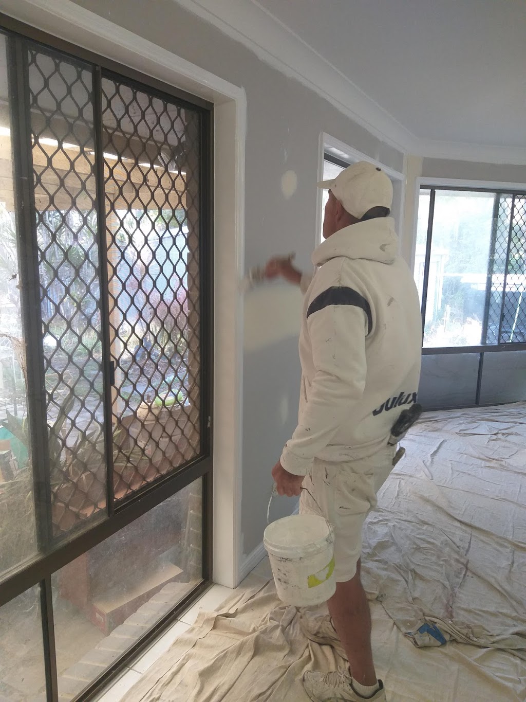 Horton and Son Painting and Maintenance Services |  | 67 Dollarbird Dr, Tamborine QLD 4270, Australia | 0411428247 OR +61 411 428 247