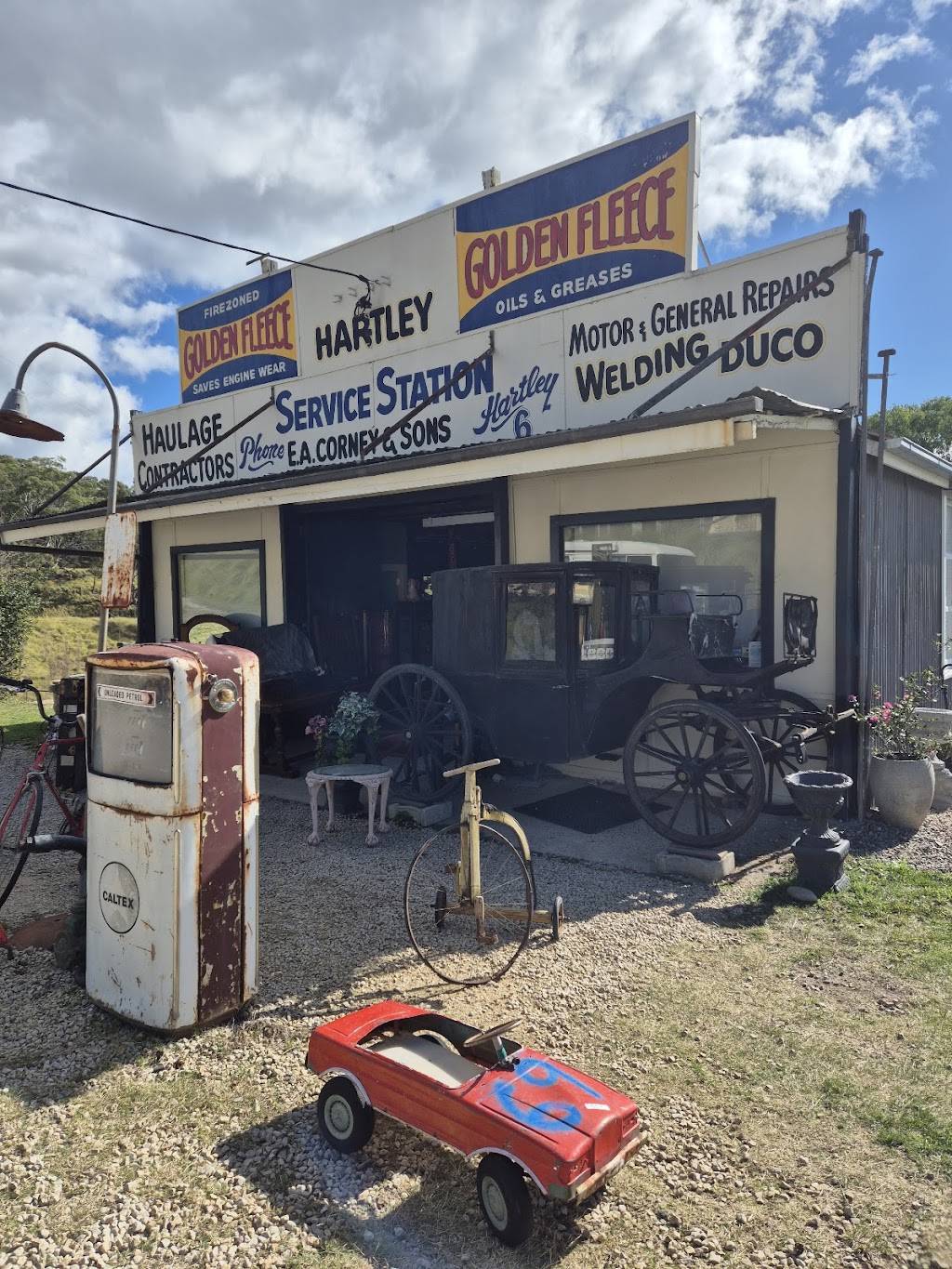 Gold Rush Antiques | 54b Old Great Western Hwy, Hartley NSW 2790, Australia | Phone: 0475 231 264