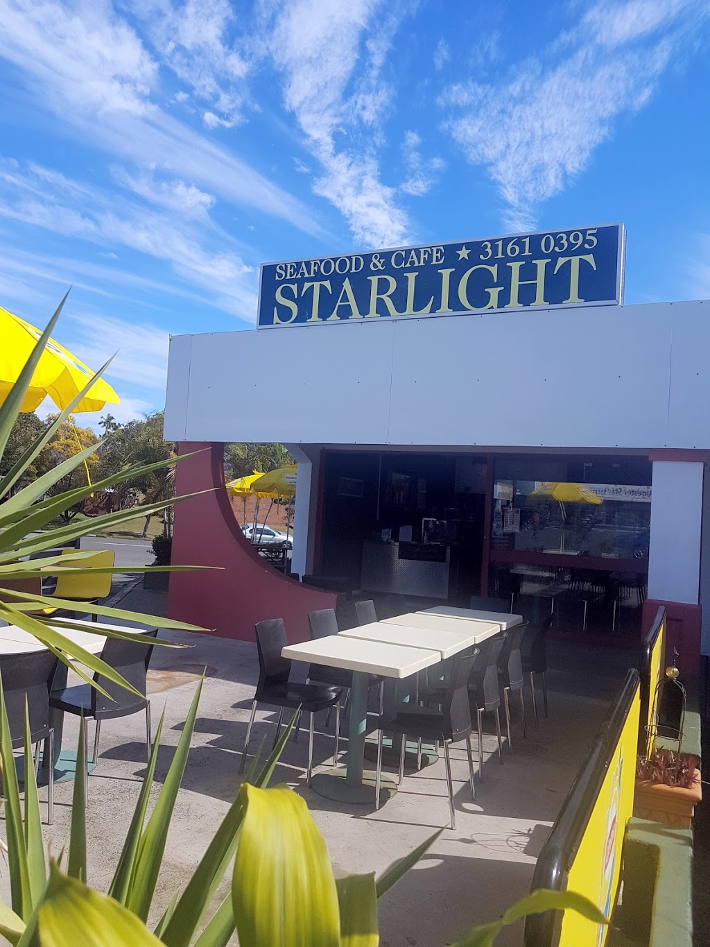 Starlight Seafood & Cafe | restaurant | 2 Spurwood St, Algester QLD 4115, Australia | 0731610395 OR +61 7 3161 0395