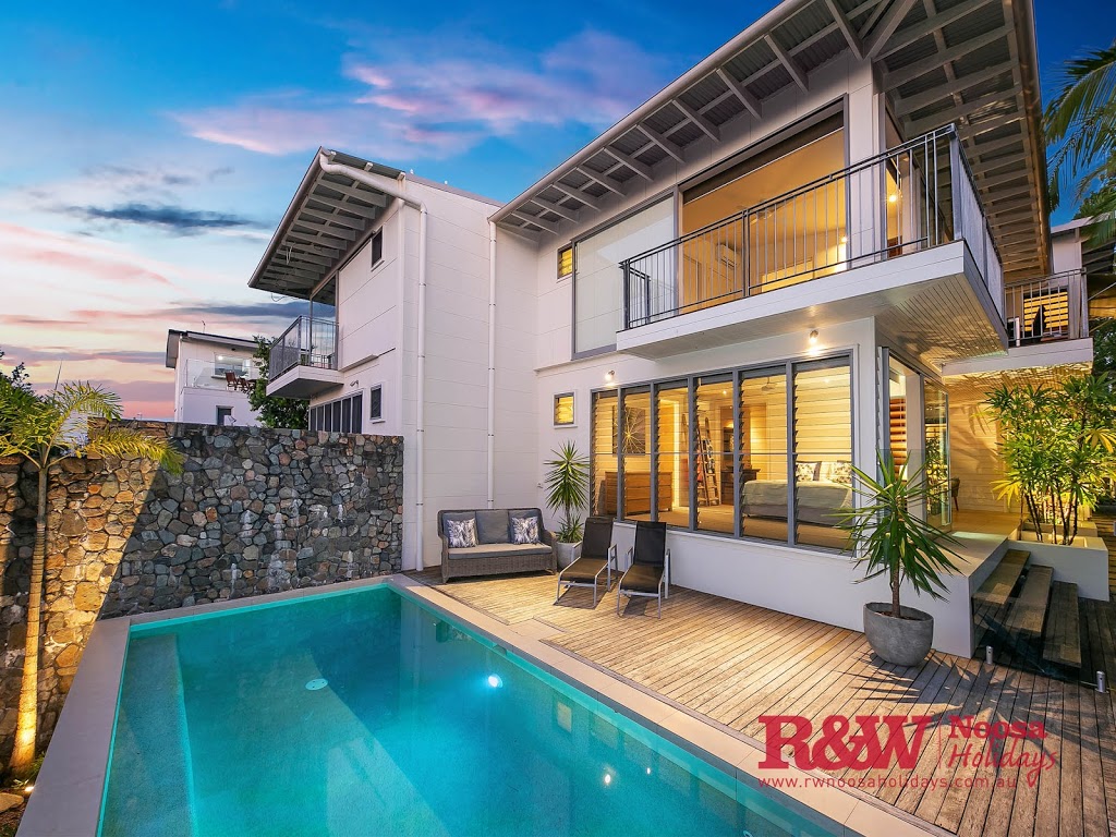 1/11 Angler st - RW Noosa Holidays | 11 Angler St, Noosa Heads QLD 4567, Australia | Phone: (07) 5448 0966