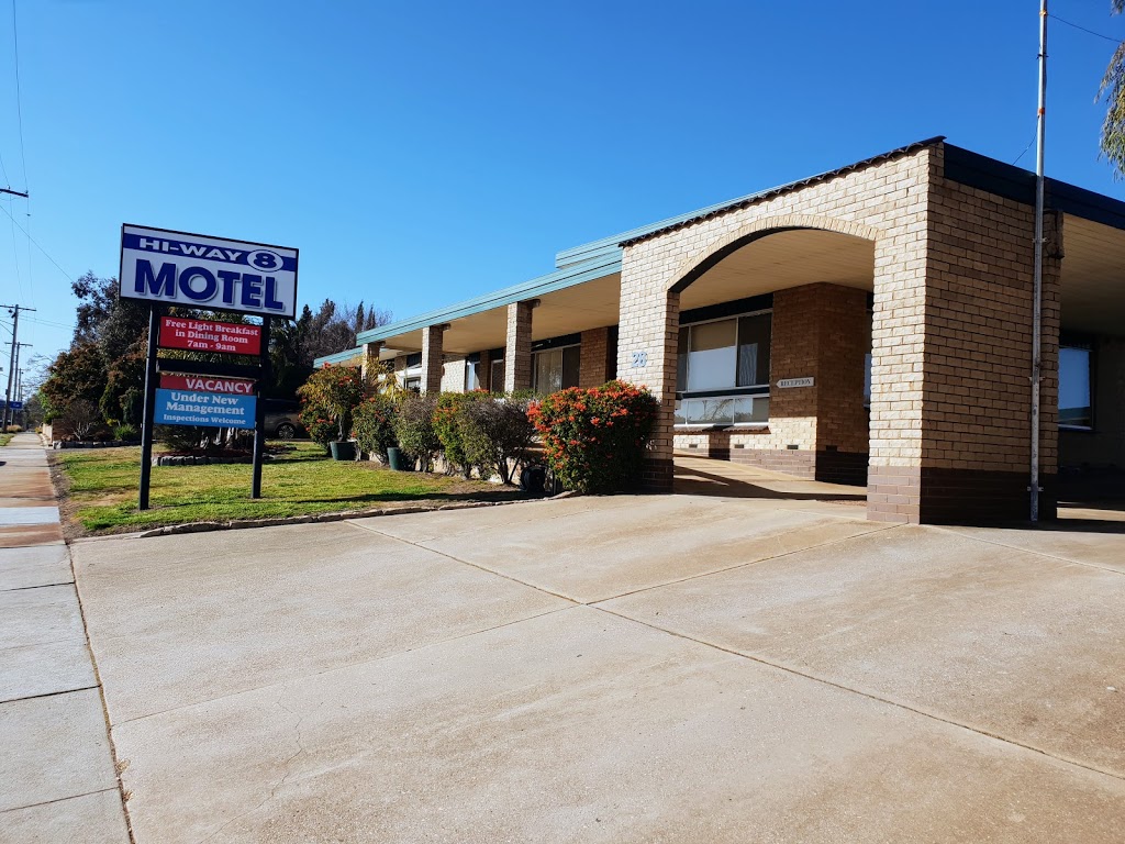 Hi-Way Eight Motor Inn | lodging | 28 Longfield St, Stawell VIC 3380, Australia | 0353582411 OR +61 3 5358 2411