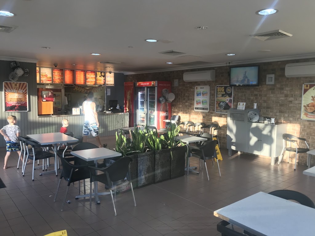 Brodies Chicken & Burgers | 6/8 Mount Warren Blvd, Mount Warren Park QLD 4207, Australia | Phone: (07) 3287 2888