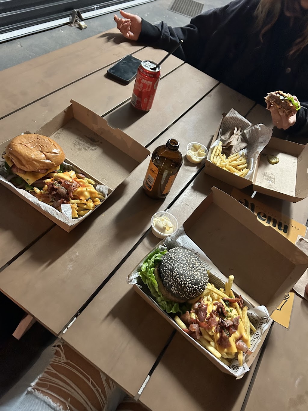 Pitstop Corner | 1237 Gold Coast Hwy, Palm Beach QLD 4221, Australia | Phone: 0467 519 121