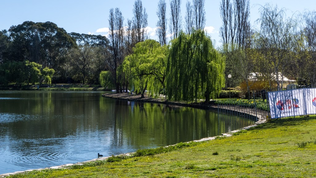 Commonwealth Park | park | Parkes ACT 2600, Australia