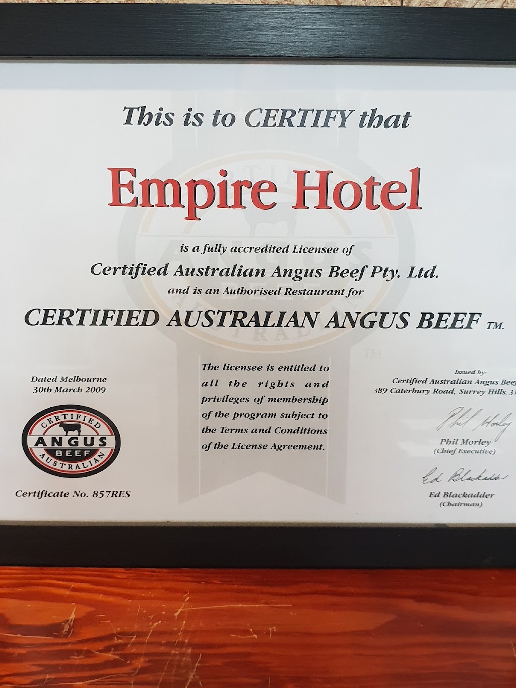 Empire Hotel | restaurant | 6 Barton St, Cobar NSW 2835, Australia | 0268362725 OR +61 2 6836 2725