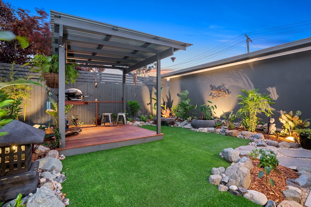 Living Landscapes Noosa - Tom Robinson | general contractor | 5/11 Woorookool Pl, Noosaville QLD 4566, Australia | 0418198268 OR +61 418 198 268