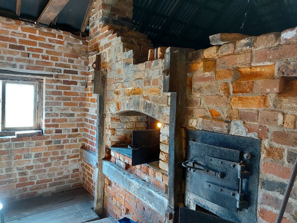 Historic Arnott Bakehouse | tourist attraction | 148 Swan St, Morpeth NSW 2321, Australia | 0249344148 OR +61 2 4934 4148