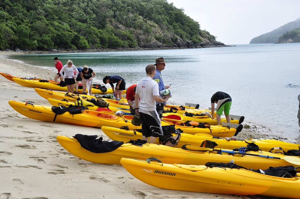 Salty Dog Sea Kayaking | travel agency | Whitsunday Drive, Shute Harbour QLD 4802, Australia | 0749461388 OR +61 7 4946 1388