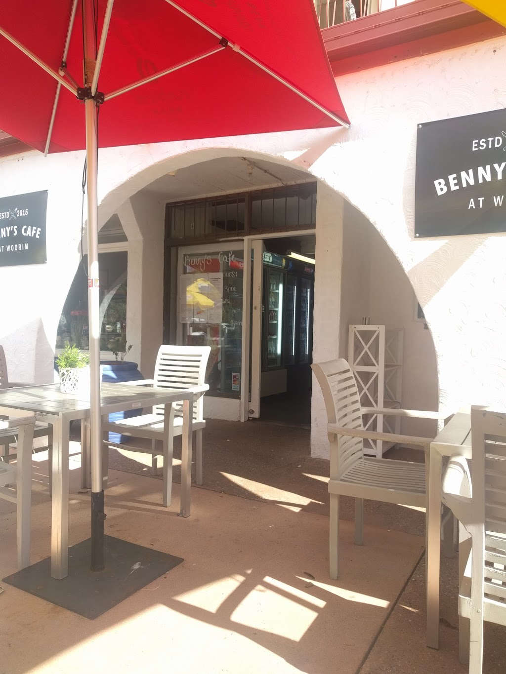 Bennys Cafe At Woorim | cafe | 4 Rickman Parade, Woorim QLD 4507, Australia