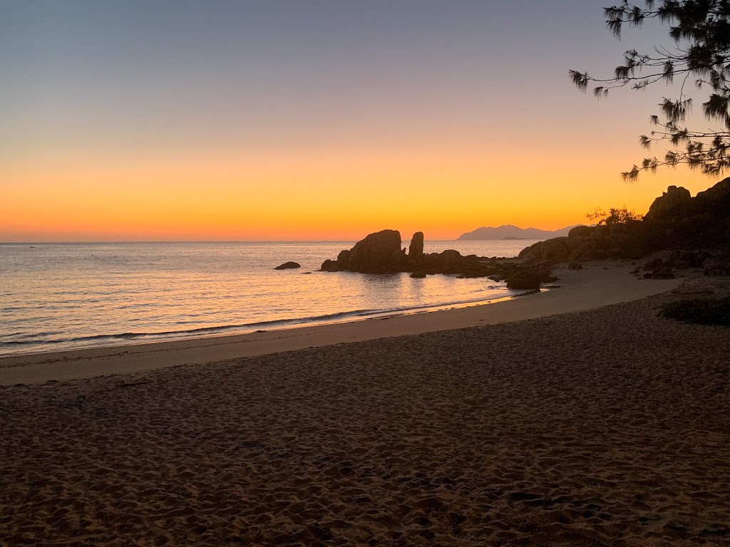 Horseshoe Bay Beach | Bowen QLD 4805, Australia