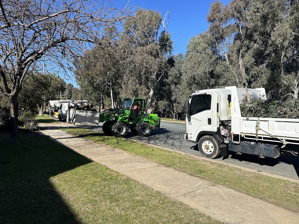 The Green Machine Property Services and Fire Wood Supplier | 180 Riverview Drive Kialla, Shepparton VIC 3630, Australia | Phone: 0428 319 363