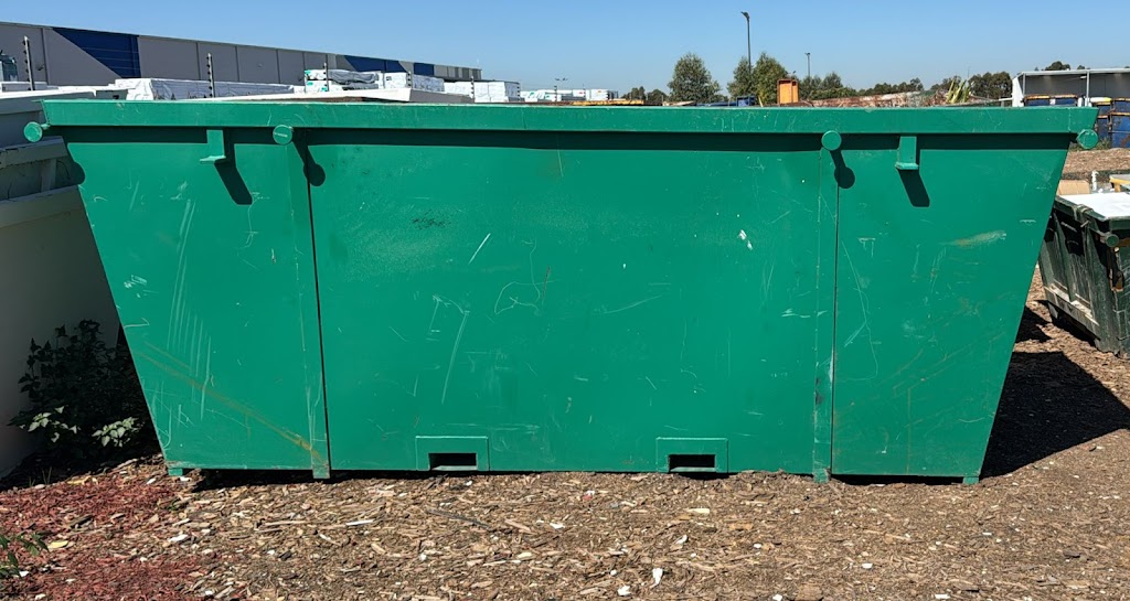 GM Skip Bins | 60 Buckingham St, Lara VIC 3212, Australia | Phone: 0415 968 904