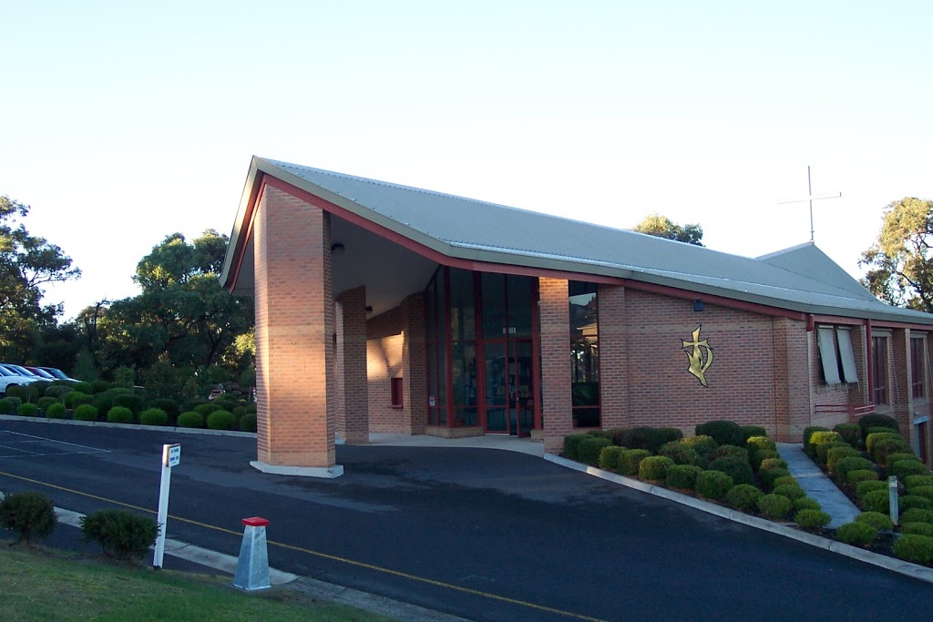 St Justins Catholic Parish | 42-48 Whalley Dr., Wheelers Hill VIC 3150, Australia | Phone: (03) 9561 8891