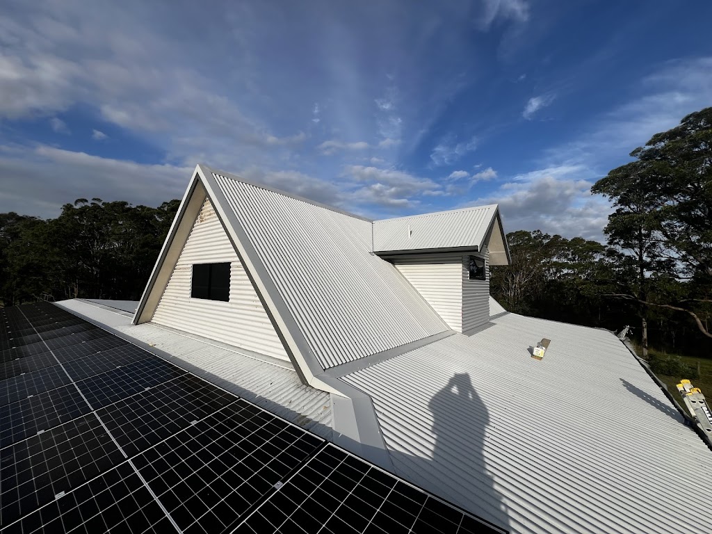 K.L.C roofing | 13 Tropic Gardens Dr, Smiths Lake NSW 2428, Australia | Phone: 0422 896 517
