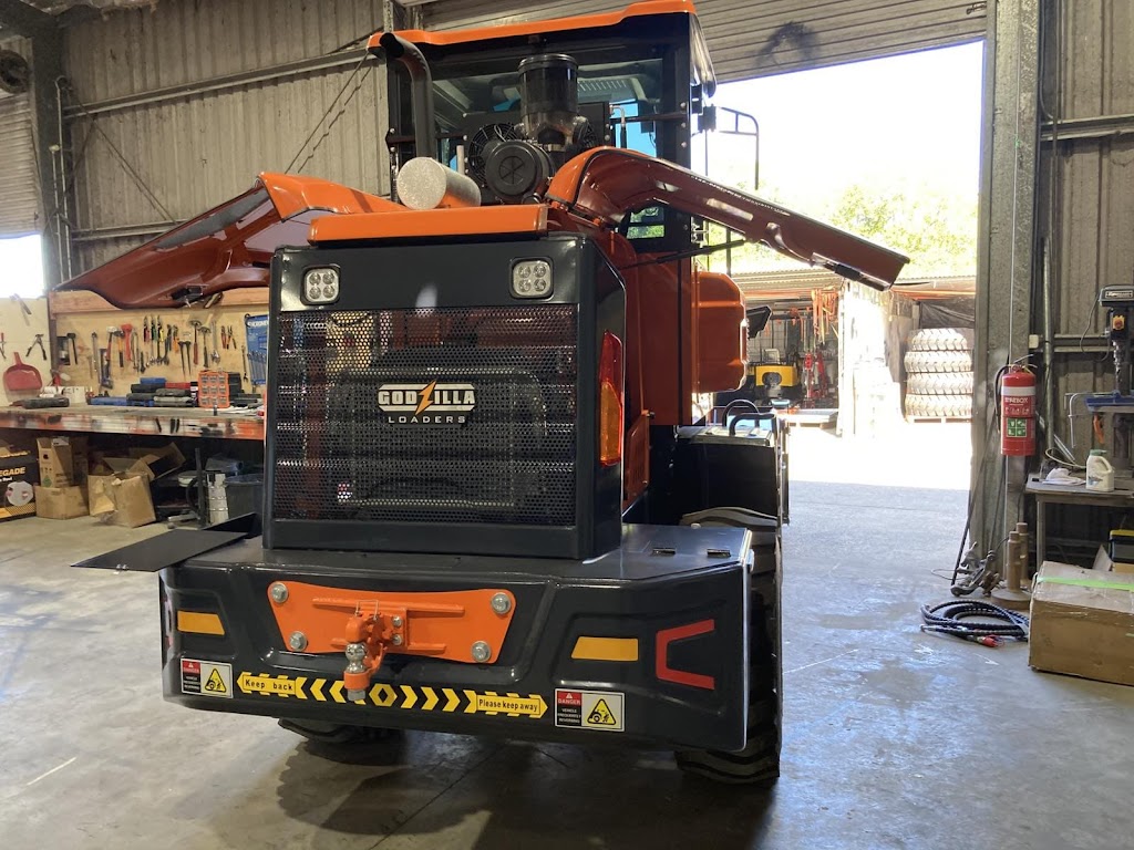 Godzilla Loaders | 103-109 Quarry Rd, South Murwillumbah NSW 2484, Australia | Phone: 1300 556 877