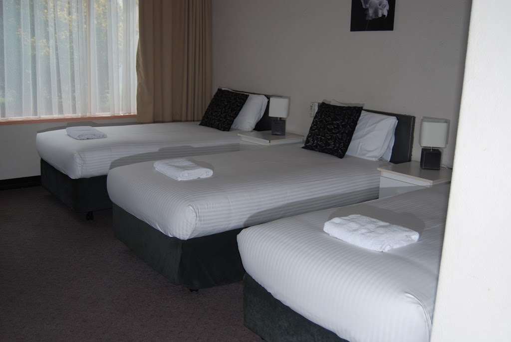 Red Carpet Motel | lodging | 195/193 Commercial St E, Mount Gambier SA 5290, Australia | 0887254311 OR +61 8 8725 4311