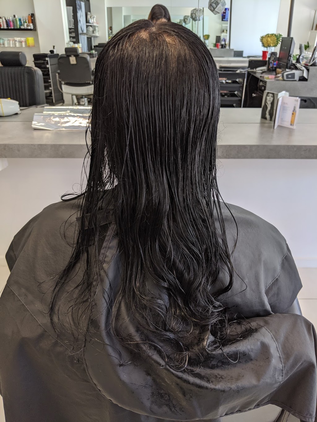 Mi Estilo Hair Beauty Barber | Shop 2/112 Pier St, Altona VIC 3018, Australia | Phone: (03) 9398 4917