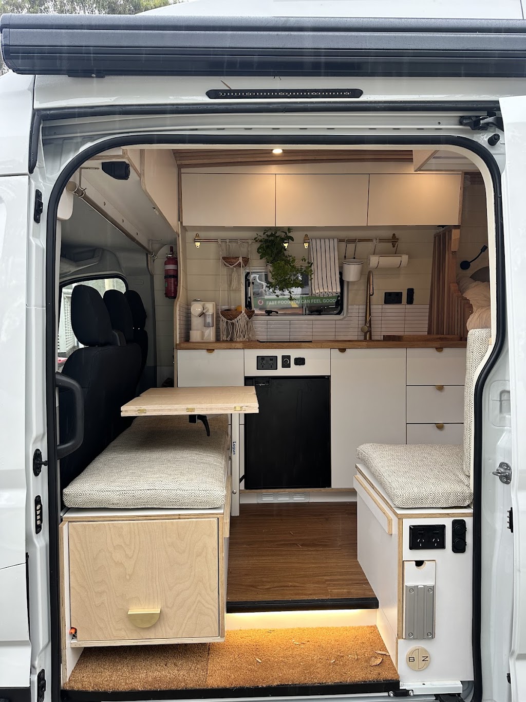 B-Z Camper Fitouts | 8 Murray Dwyer Cct, Mayfield West NSW 2304, Australia | Phone: 0451 732 287