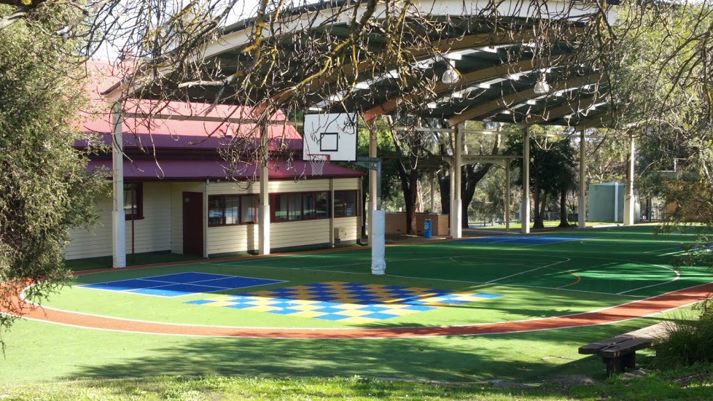 Kangaroo Ground Primary School | 10 Graham Rd, Kangaroo Ground VIC 3097, Australia | Phone: (03) 9712 0292