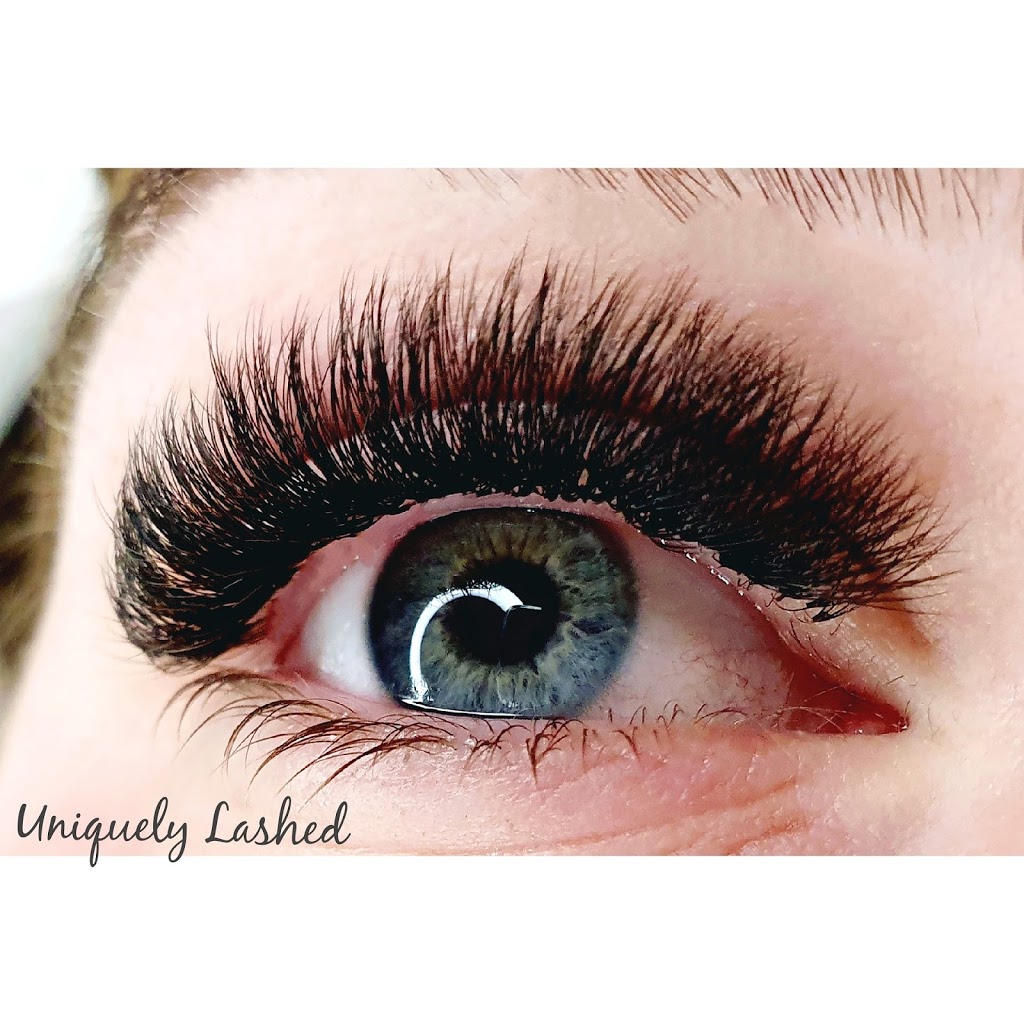 Uniquely lashed | beauty salon | 6 Barker Cct, Kelso NSW 2795, Australia | 0488066334 OR +61 488 066 334