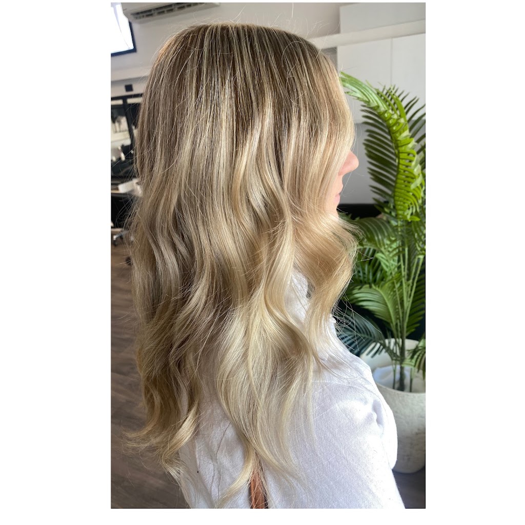 Hair by Sarah | 16 Jarrah St, Wodonga VIC 3690, Australia | Phone: 0455 430 307