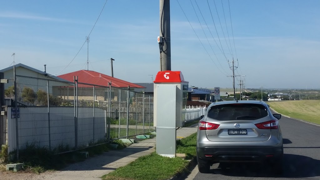 Telstra Payphone | 3537 Bass Hwy, Kilcunda VIC 3995, Australia | Phone: 1800 011 433